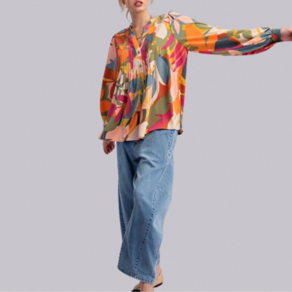 New Fabulous Boho Long Sleeve Pleated Abstract Print Sophia Twill Vibrant Blouse - Picture 4 of 8